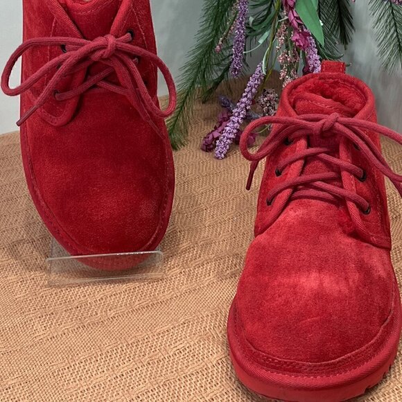 UGG MENS Samba Red Suede Neumel Chukka Boot S/N 1094269, Size: 8 - Picture 2 of 10